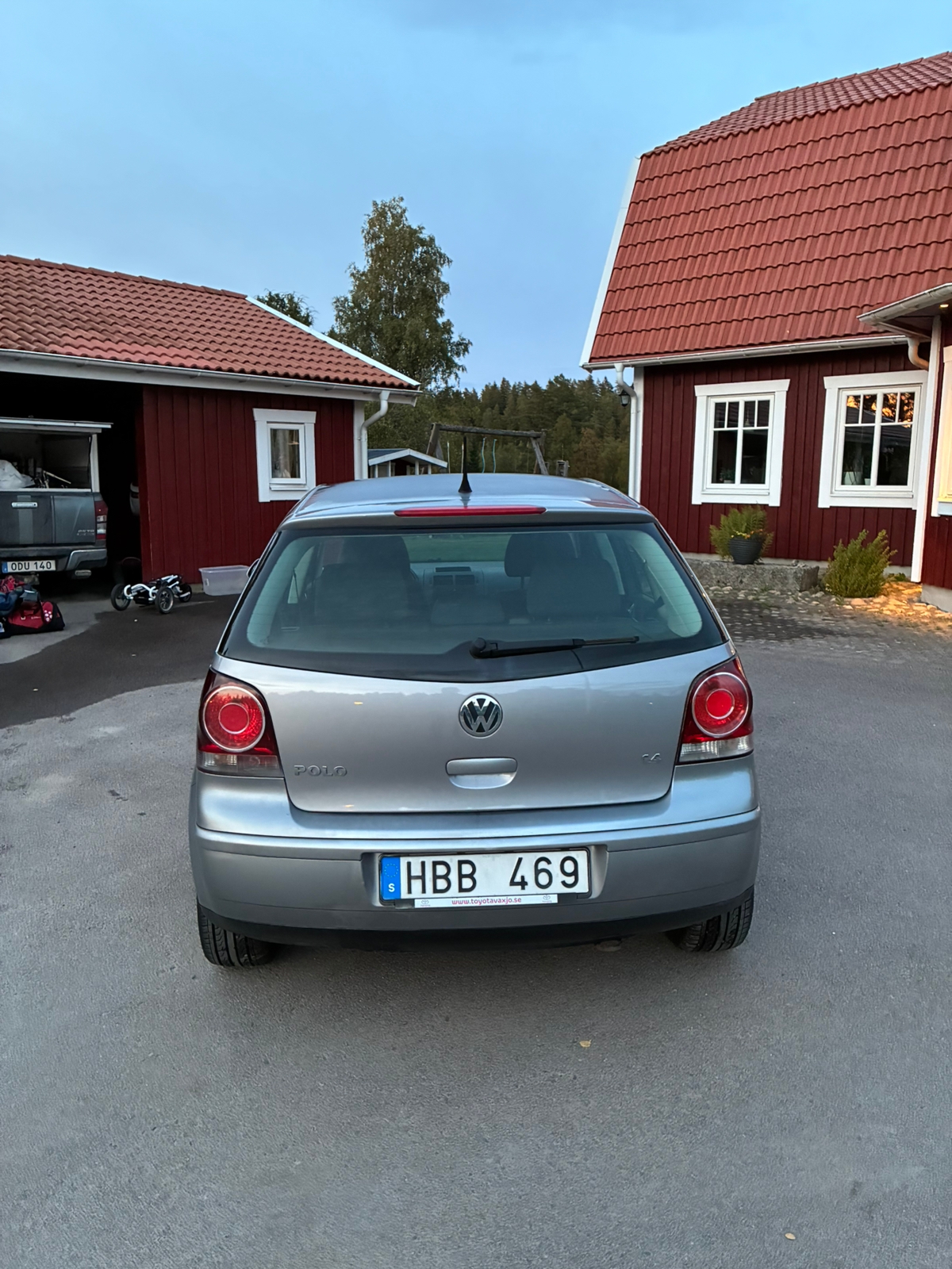 Volkswagen Polo 5-dörrar 1.4 Manuell 2008, bild 4/8