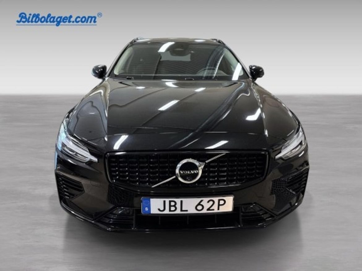 Volvo V60 T6 Plus Dark Nordic Edition 2026, photo 2/10