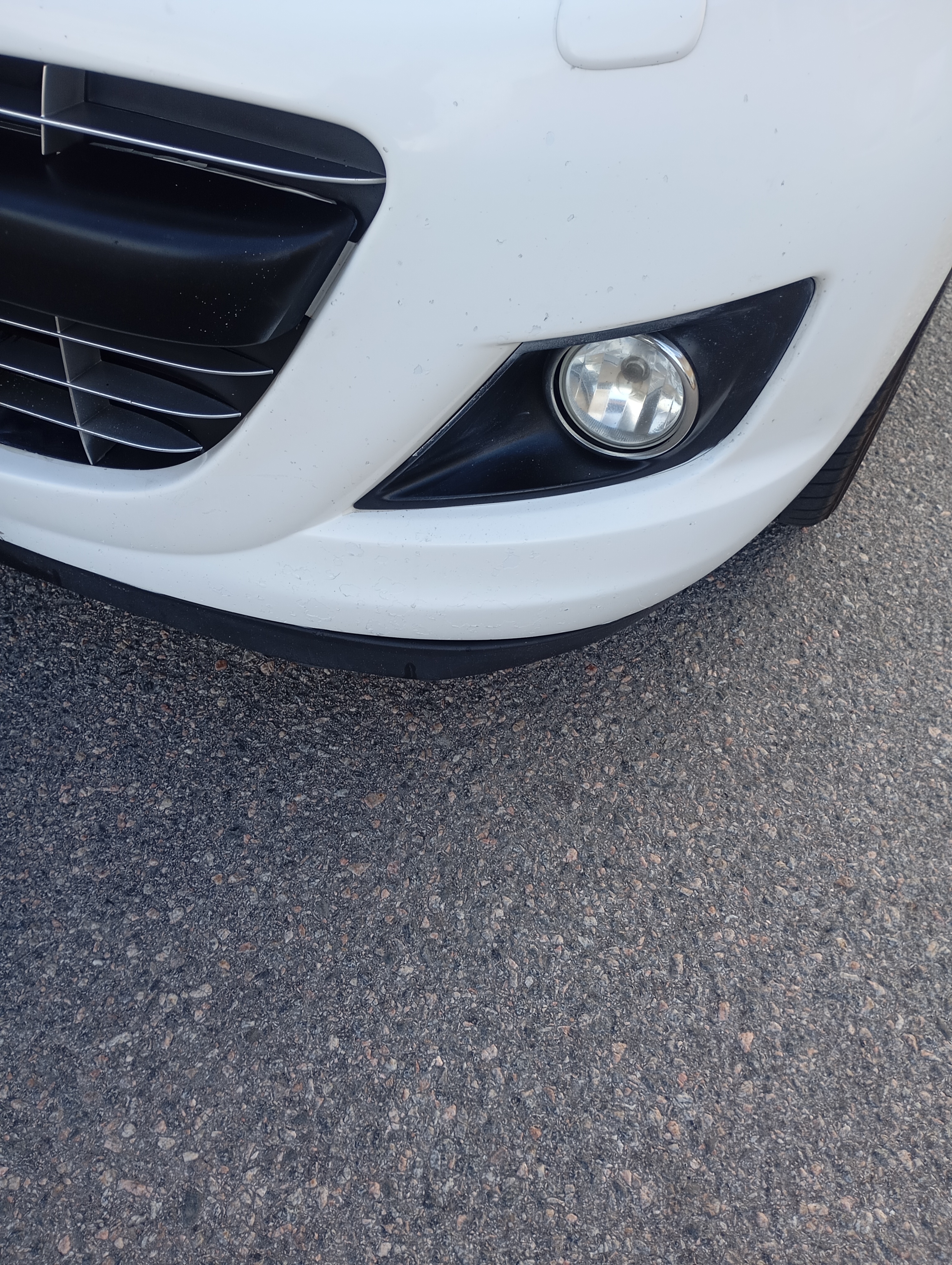 Peugeot 207 5-dörrar 1.6 HDi FAP Manuell 2011, bild 8/8