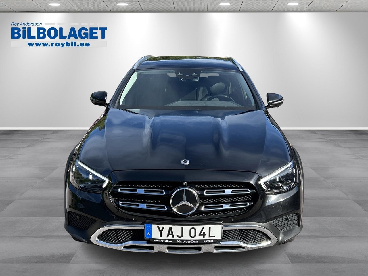 Mercedes-Benz E 220 d 4MATIC All-Terrain 2023, kuva 4/10