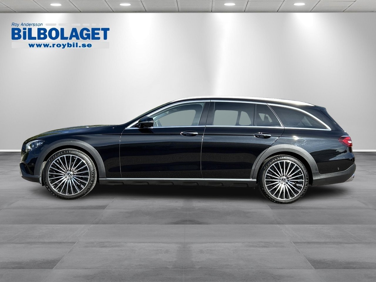 Mercedes-Benz E 220 d 4MATIC All-Terrain 2023, kuva 2/10