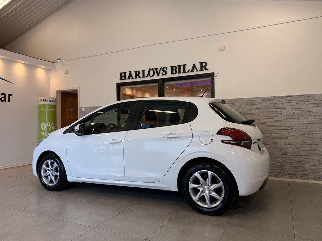 Peugeot 208 2016, bild 5/10