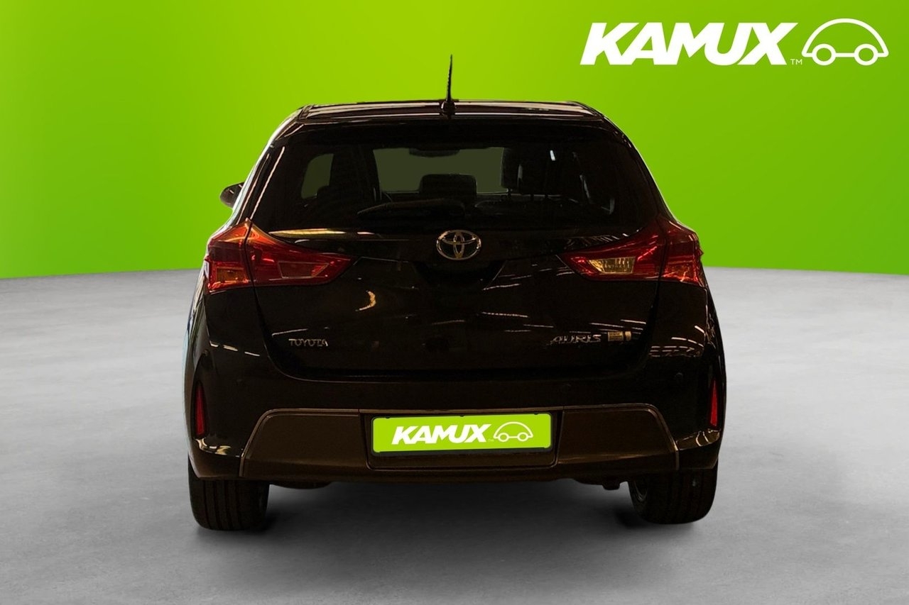 Toyota Auris 2013, bild 5/24