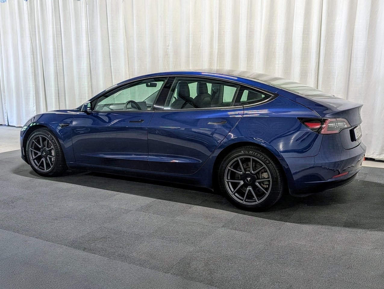 Tesla Model 3 Long Range AWD 2021, kuva 3/10