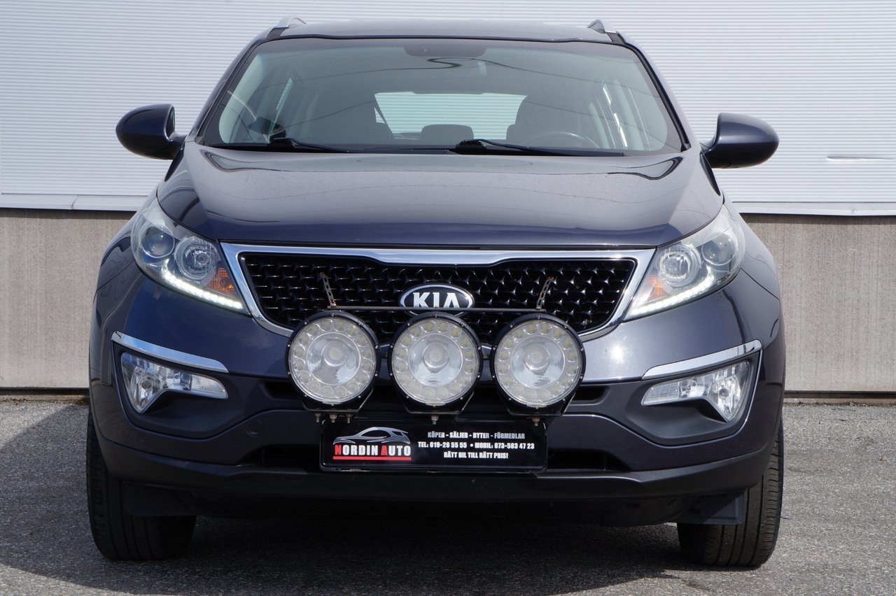 Kia Sportage 1.7 CRDi Action 2015, photo 2/10