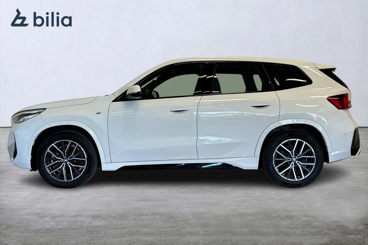 BMW iX1 2024, kuva 4/10