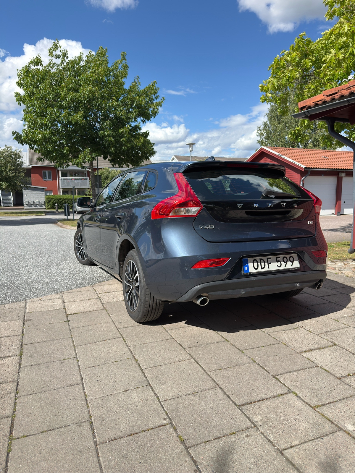 Volvo V40 D3 Manuell 2017, bild 3/7