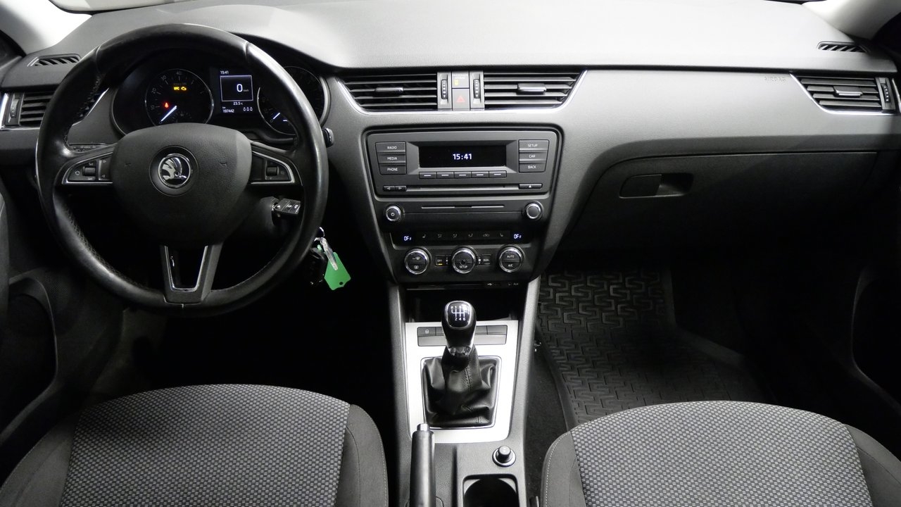 Skoda Octavia 2013, photo 3/10