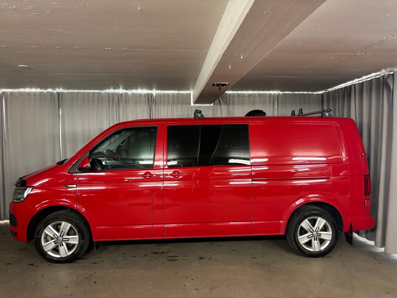 Volkswagen Transporter 2017, bild 3/23