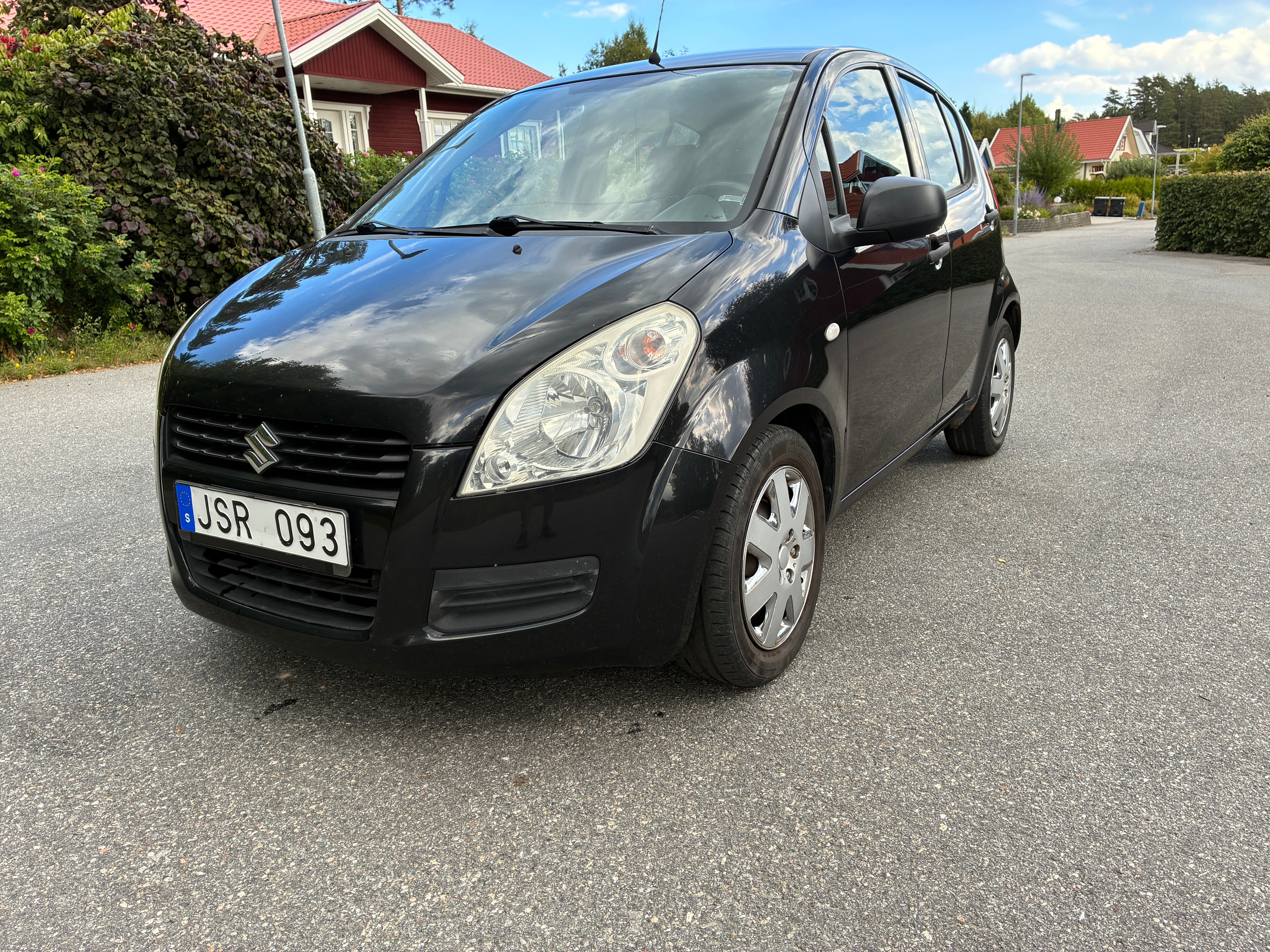 Suzuki Splash 1.0 DOHC 12V VVT Manuell 2009, bild 2/10