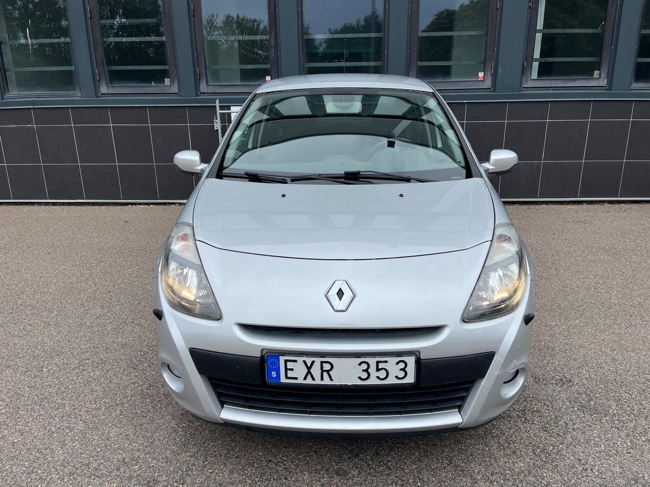 Renault Clio 5-dörrars Halvkombi 2012, bild 2/10