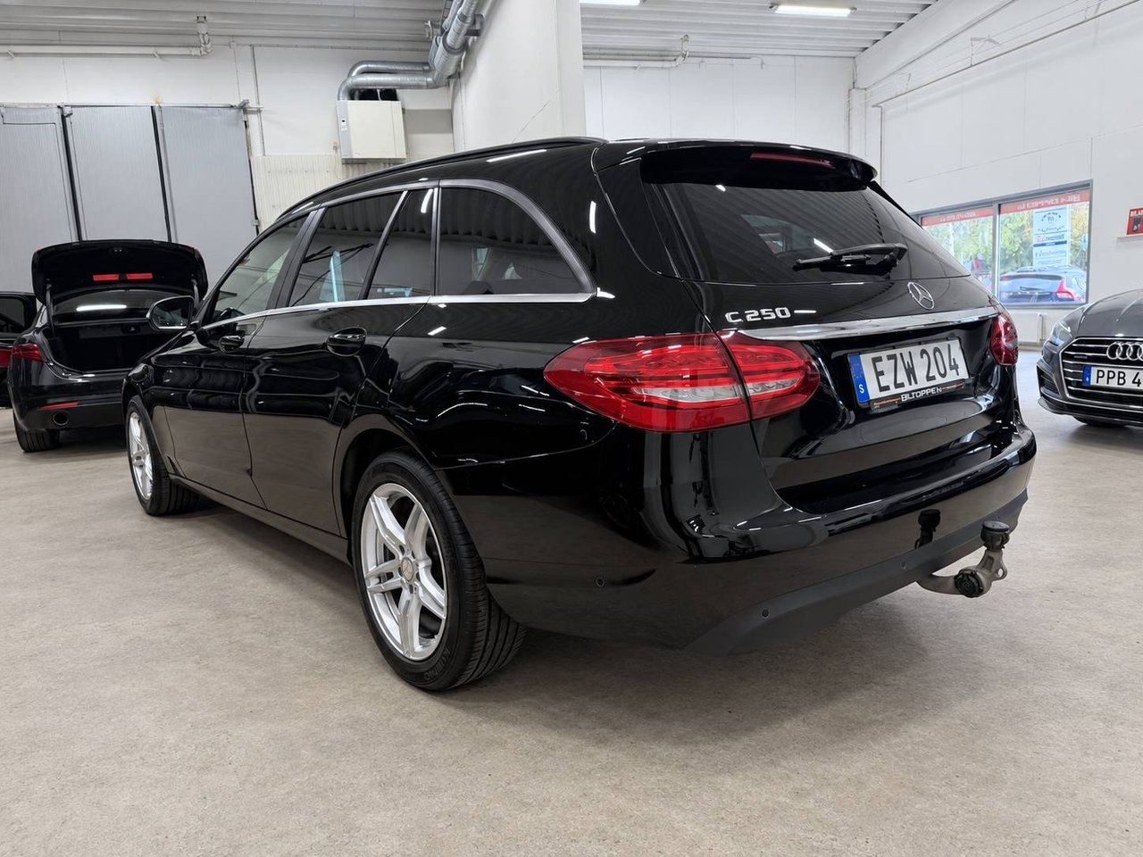 Mercedes-Benz C 2015, bild 2/12