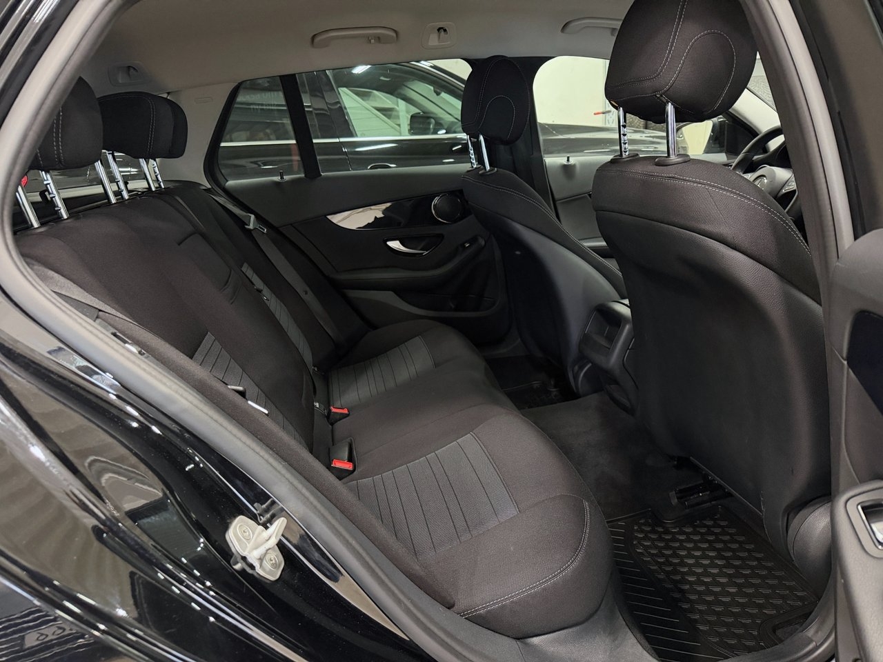 Mercedes-Benz C 2015, bild 7/12