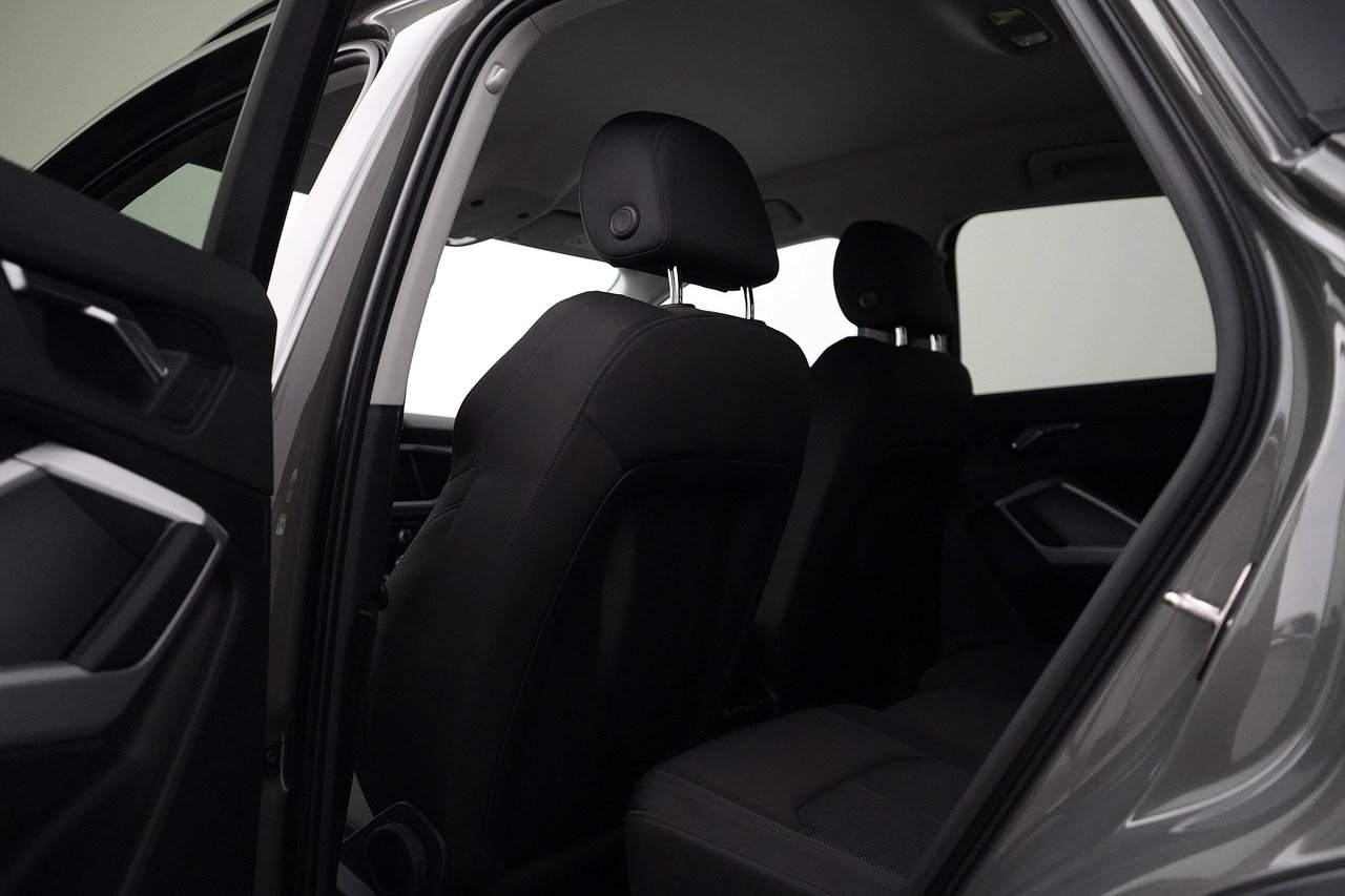 Audi Q3 35 TFSI / 150hk 2020, bild 7/10