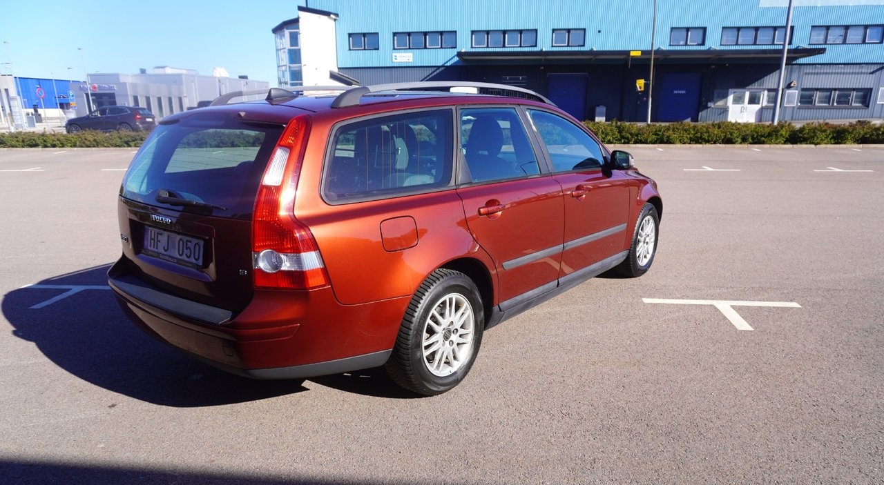 Volvo V50 1.8 Manuell, 125hk Kinetic 2007, bild 5/13