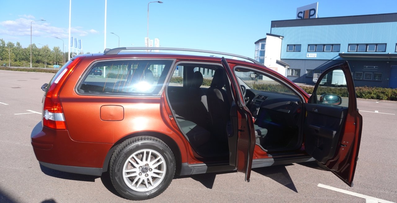 Volvo V50 1.8 Manuell, 125hk Kinetic 2007, bild 6/13