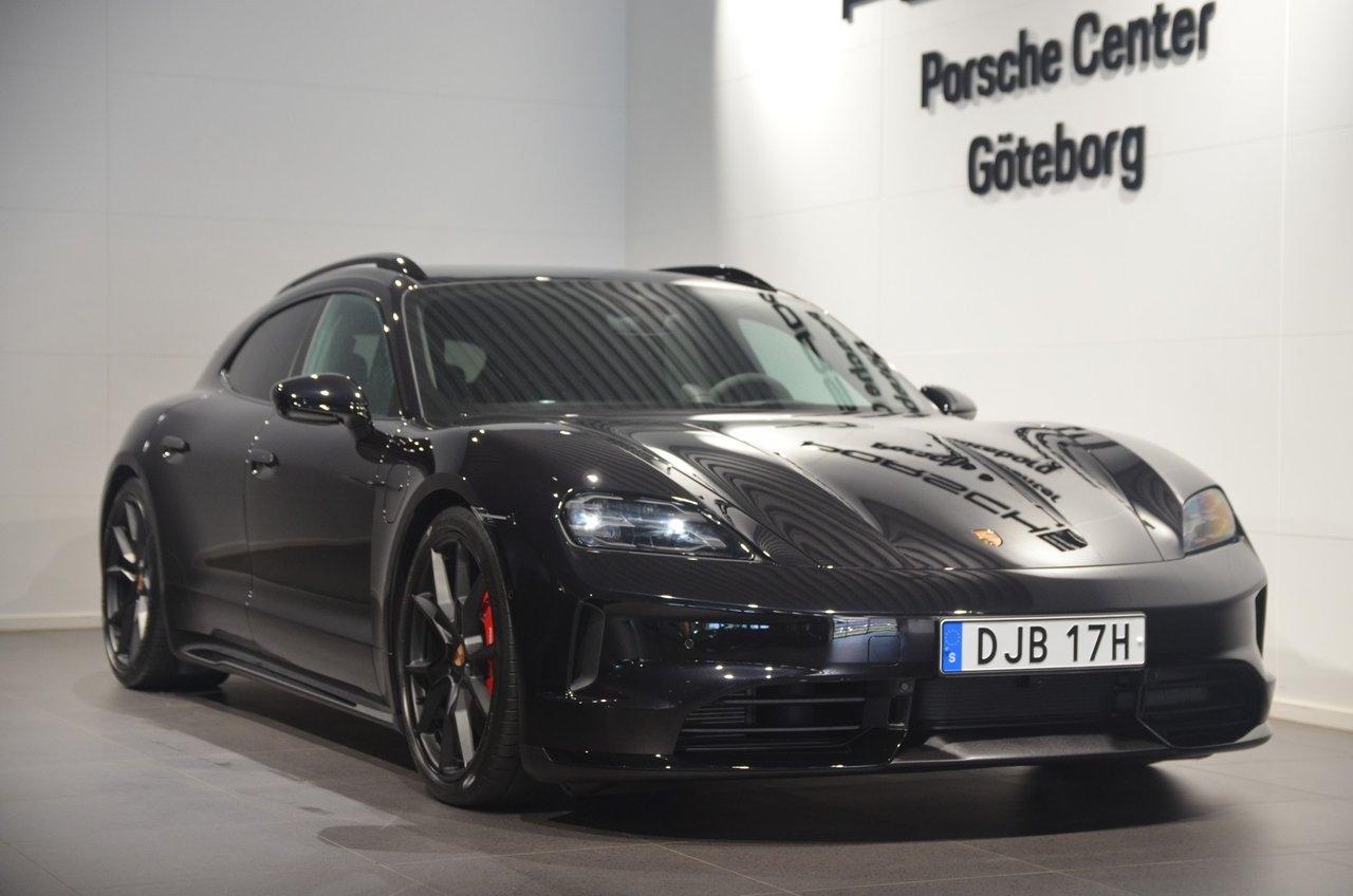 Porsche Taycan 2026, photo 2/10