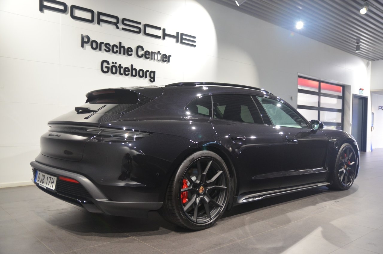 Porsche Taycan 2026, photo 4/10