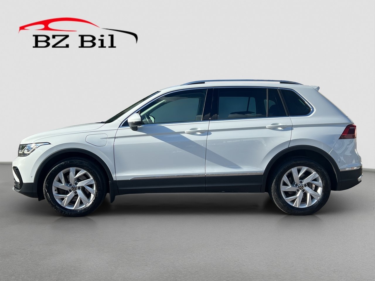 Volkswagen Tiguan 2024, bild 2/10