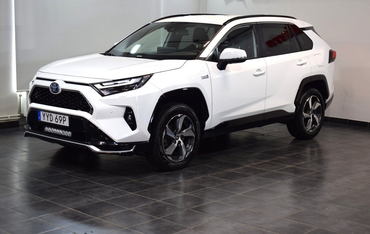 Toyota RAV4 Plug-In 2023, bild 3/10