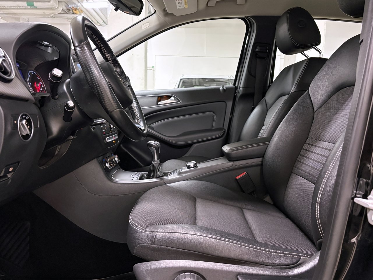Mercedes-Benz B 2015, bild 4/21