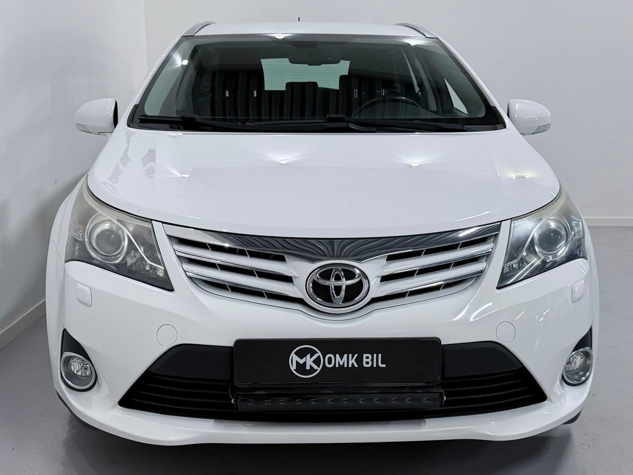 Toyota Avensis 2013, bild 6/10