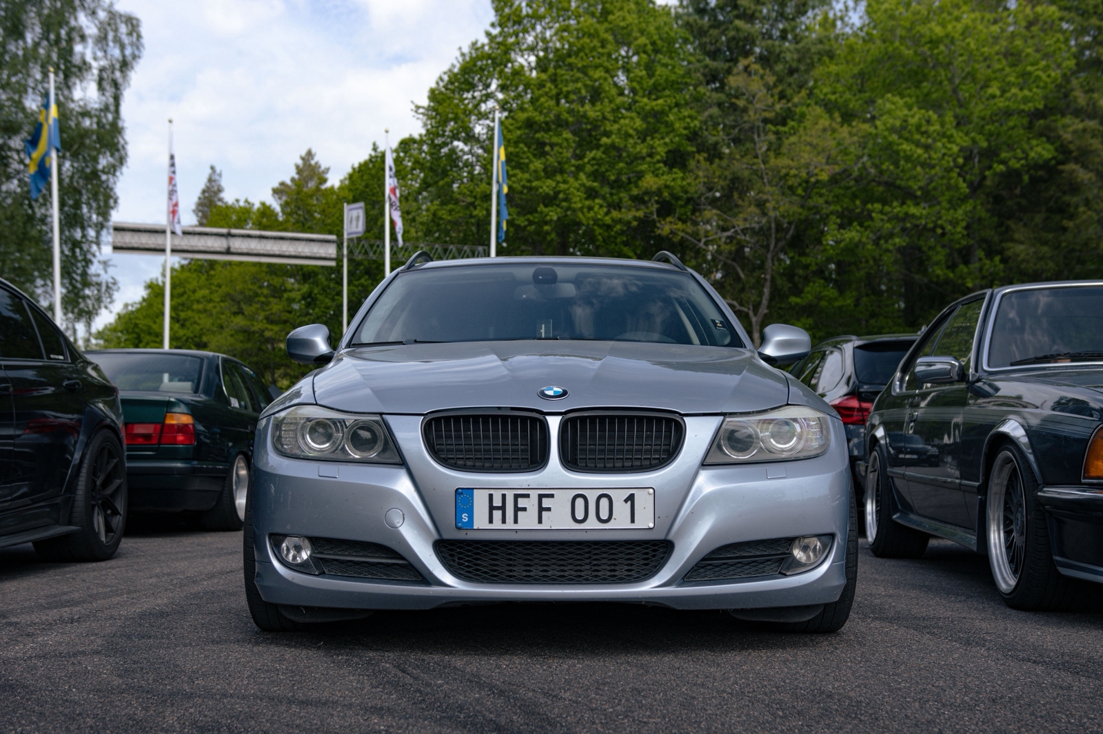 BMW 330 d Manuell 2009, bild 2/4