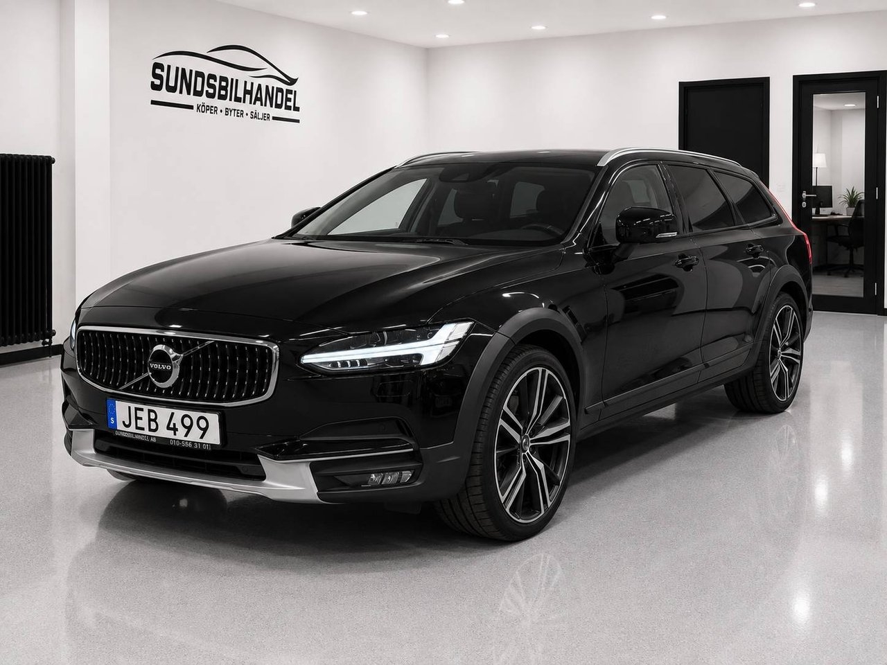 Volvo V90 Cross Country