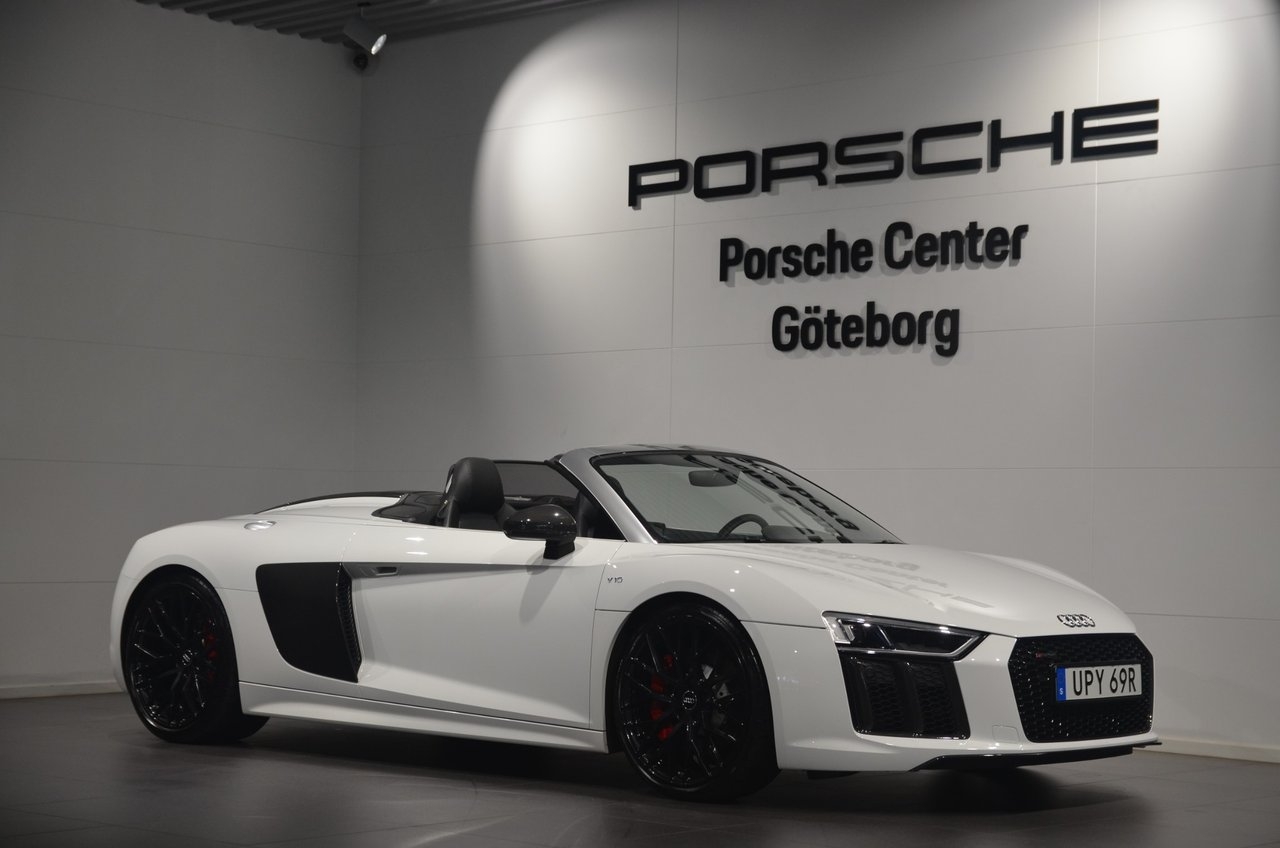 Audi R8