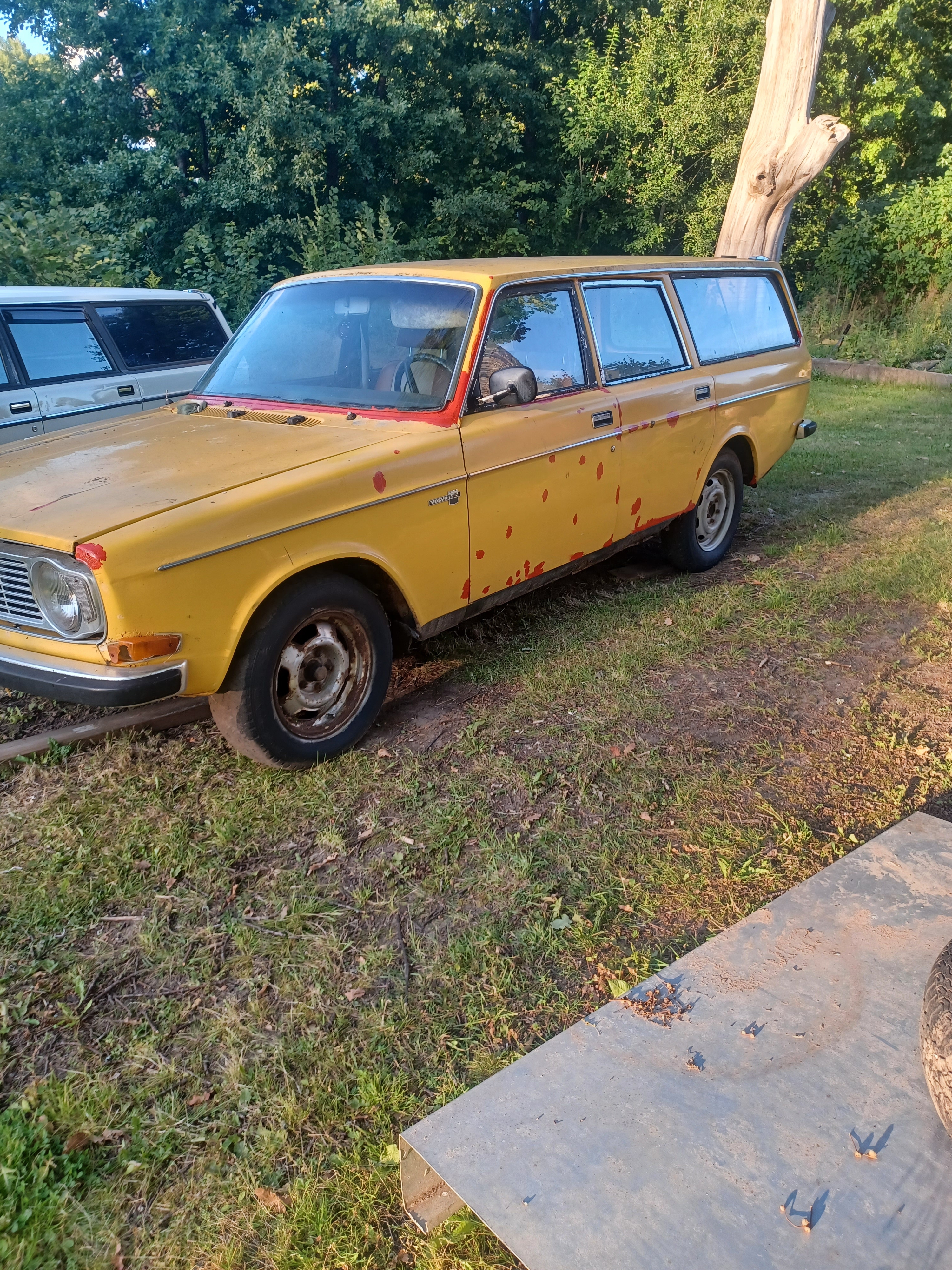Volvo 145