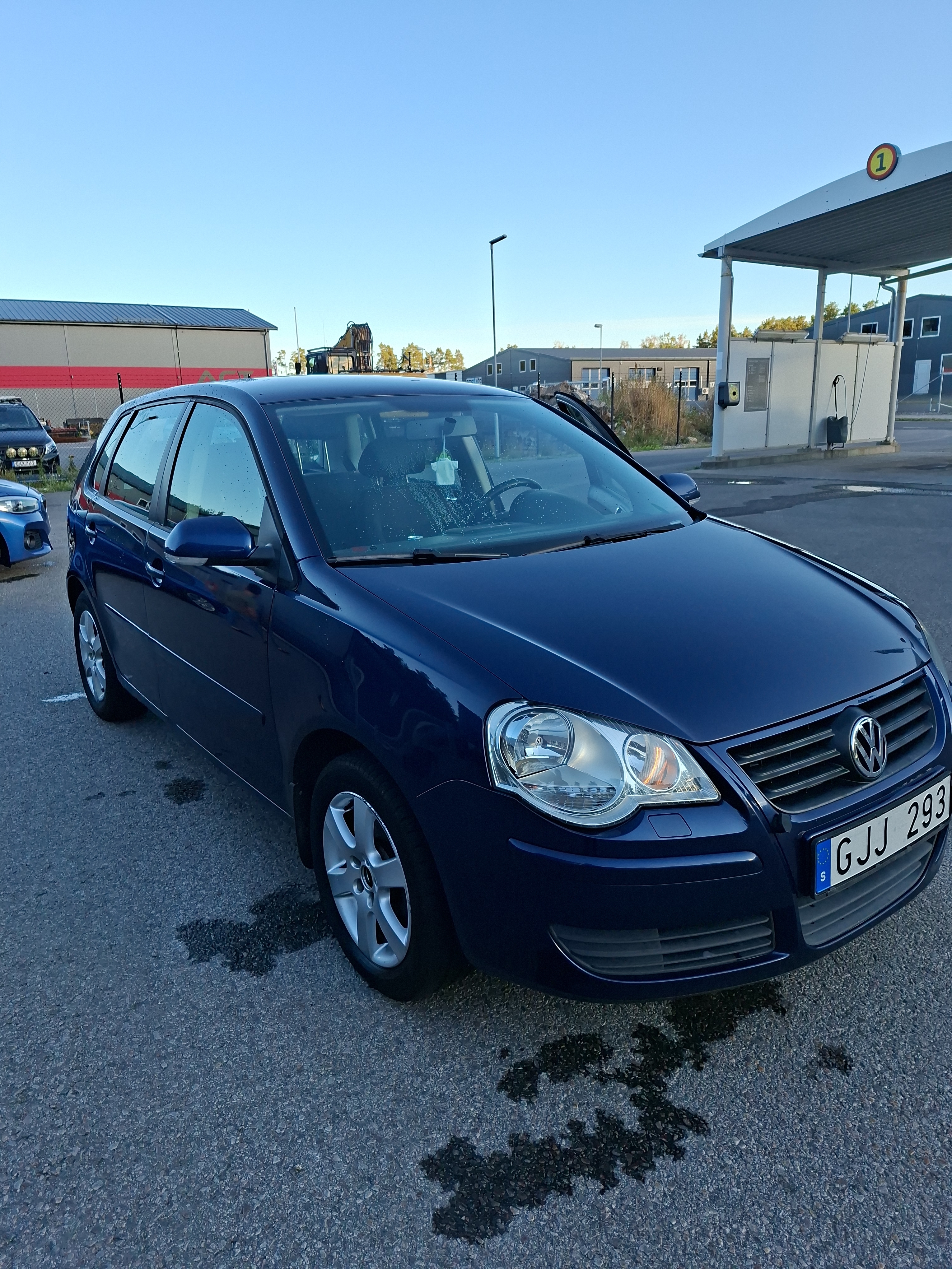Volkswagen Polo 5-dörrar 1.4 Manuell 2008, photo 4/8