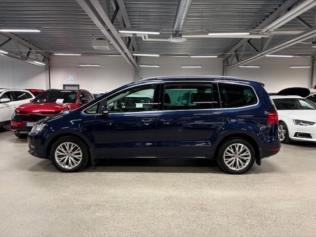 Volkswagen Sharan 2012, bild 2/10