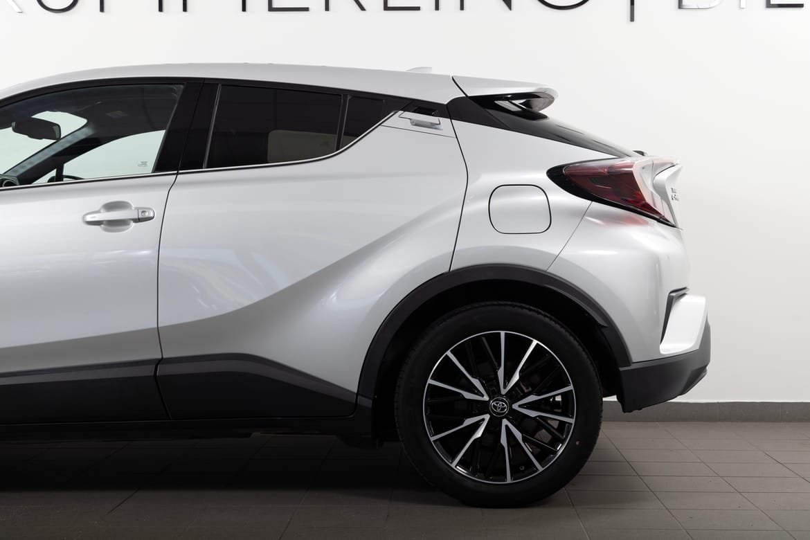 Toyota C-HR Hybrid Executive 2019, bild 5/10