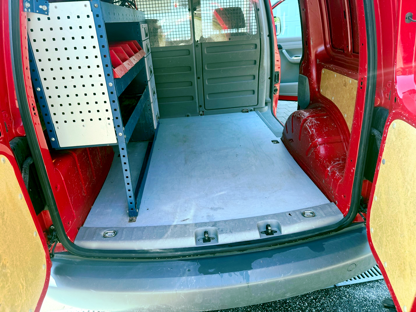 Volkswagen Caddy 2007, bild 2/8