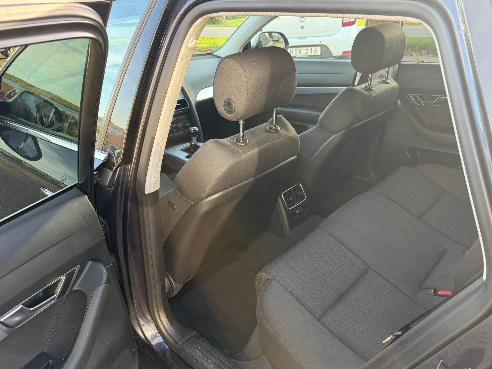 Audi A6 Avant 2.0 TDI DPF Manuell 2010, bild 6/6