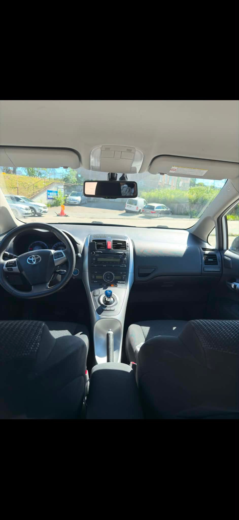 Toyota Auris Hybrid e-CVT 2010, bild 3/7
