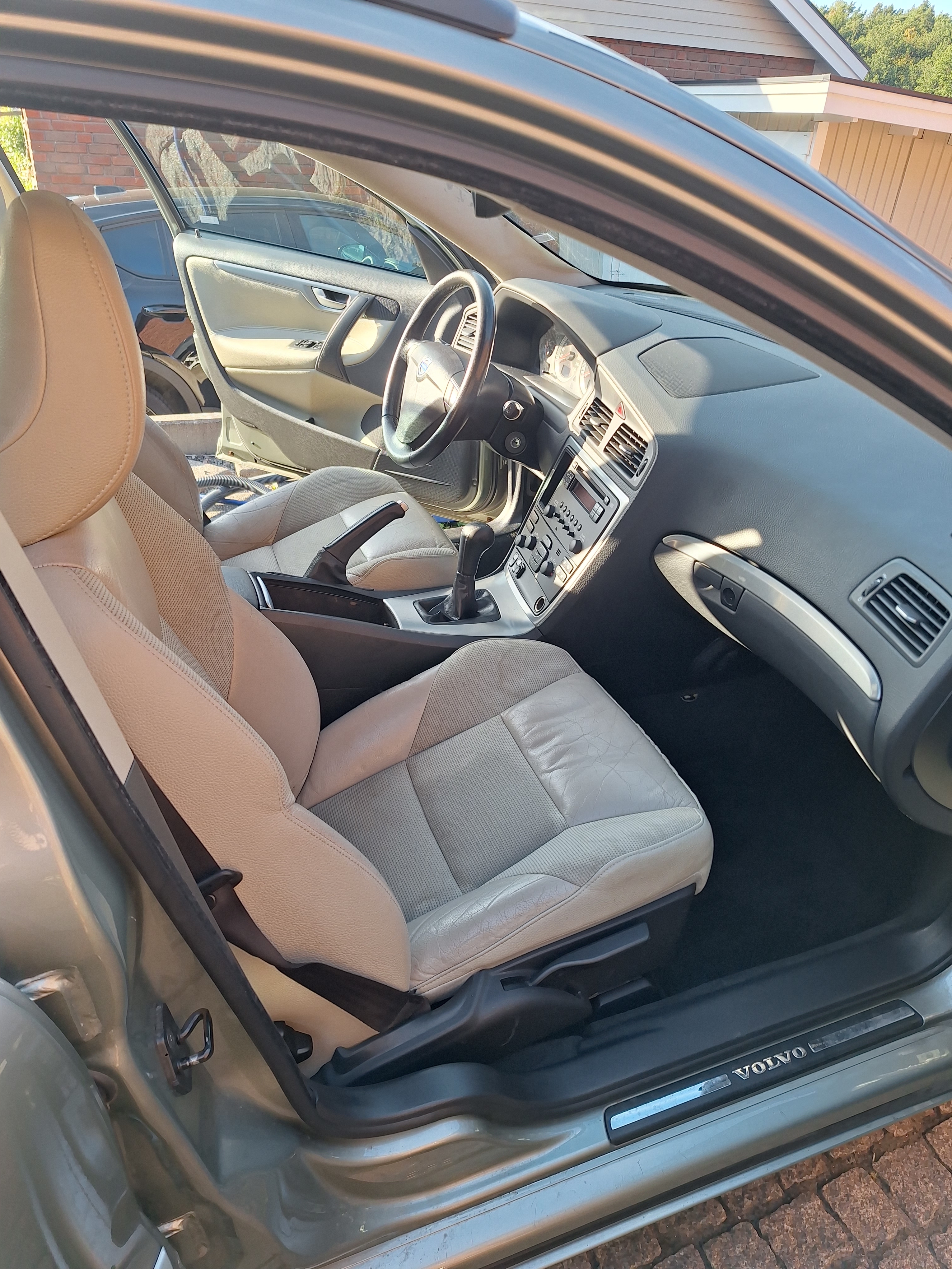 Volvo V70 2.4 Manuell 2008, kuva 5/10