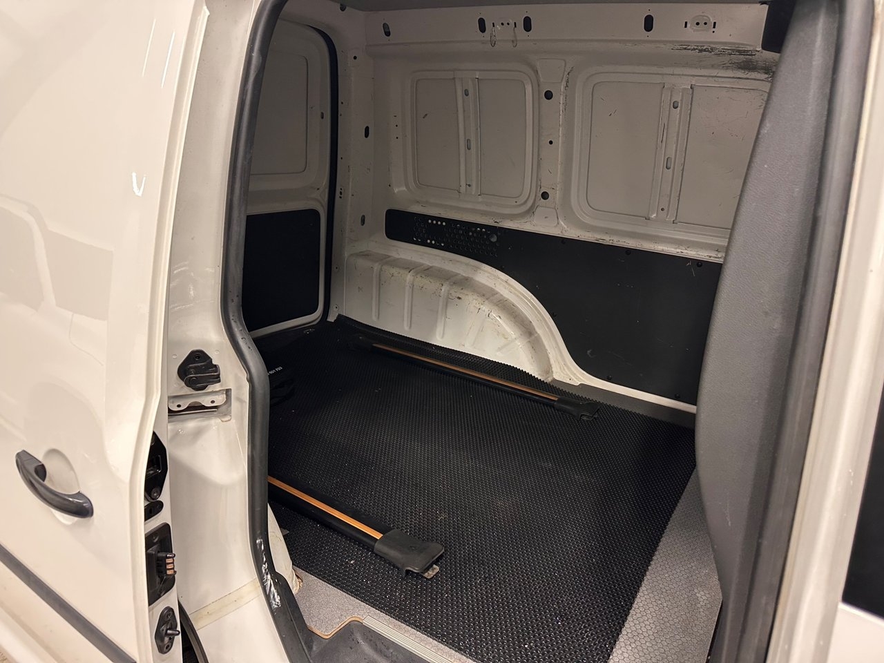 Volkswagen Caddy 2016, bild 7/9