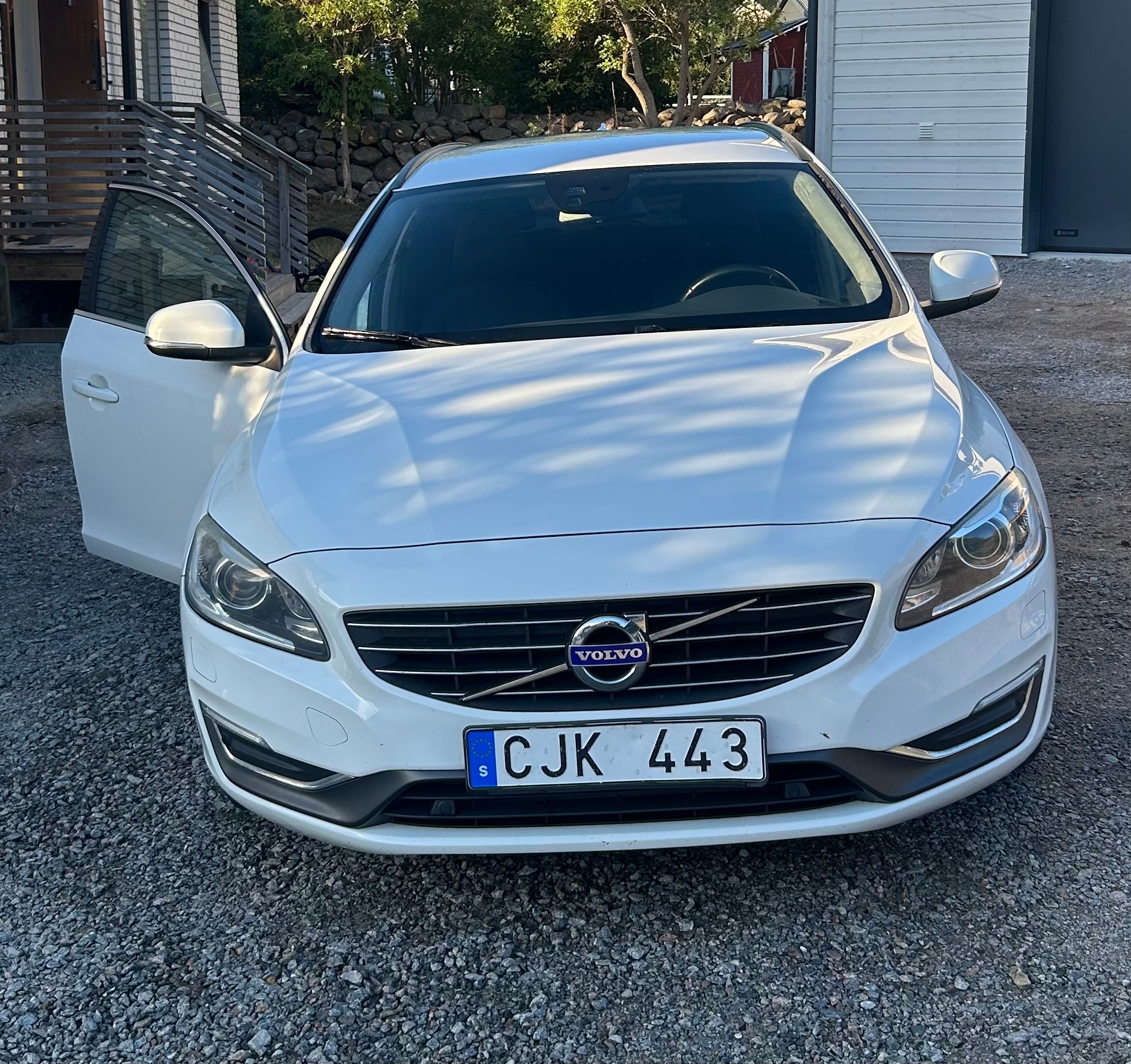 Volvo V60 D2 Manuell 2014, bild 2/5