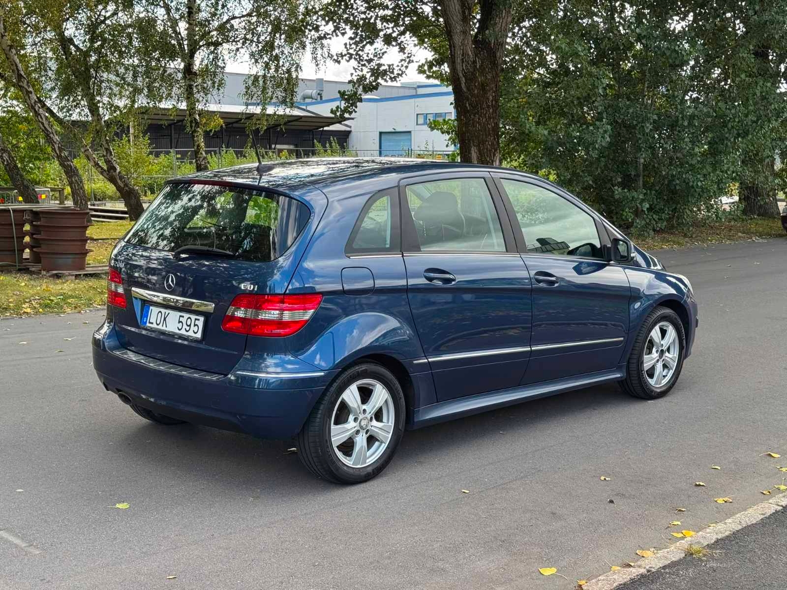 Mercedes-Benz B 200 CDI Manuell 140hk 2011, kuva 4/7