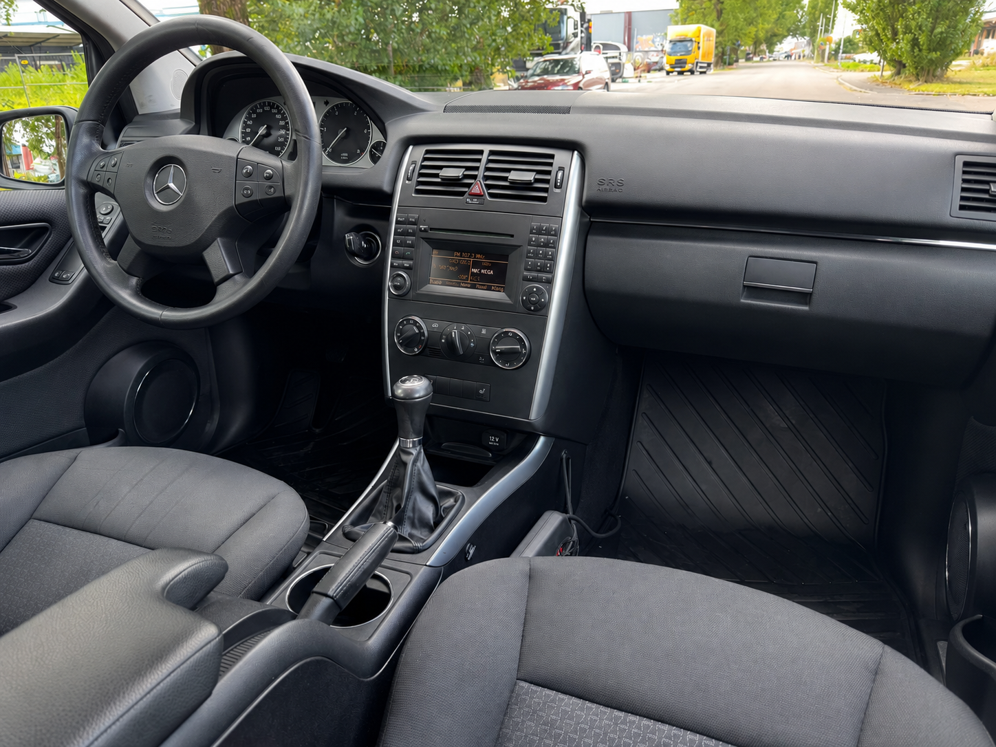 Mercedes-Benz B 200 CDI Manuell 140hk 2011, kuva 6/7