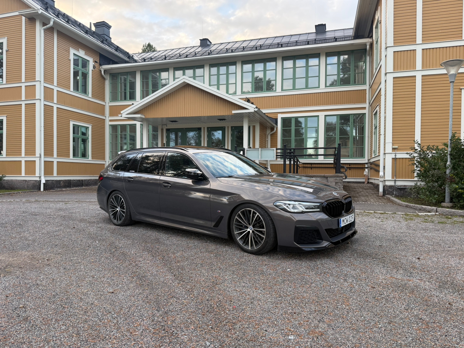 BMW 530 2021, bild 4/12