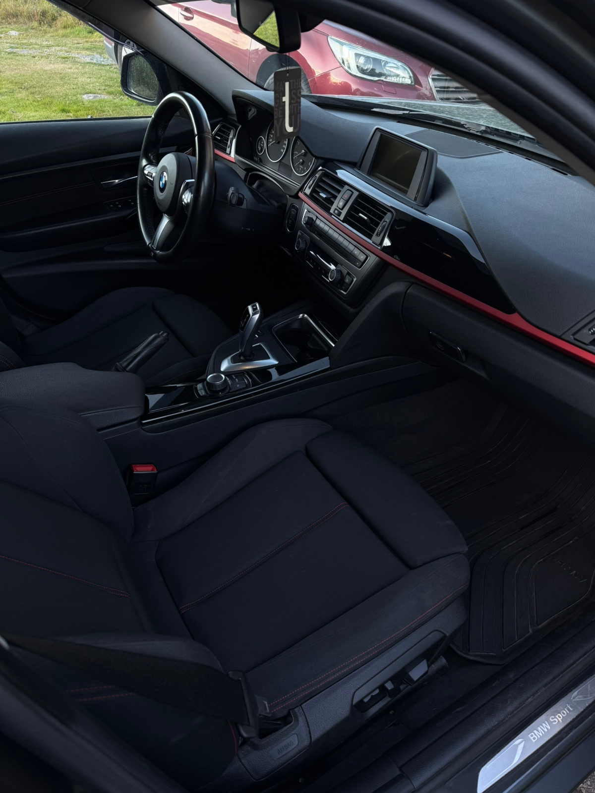 BMW 320 2013, kuva 7/10
