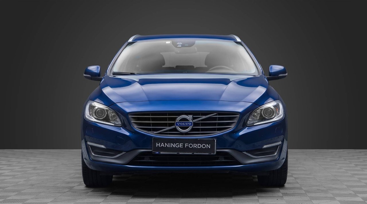 Volvo V60 2015, bild 2/10