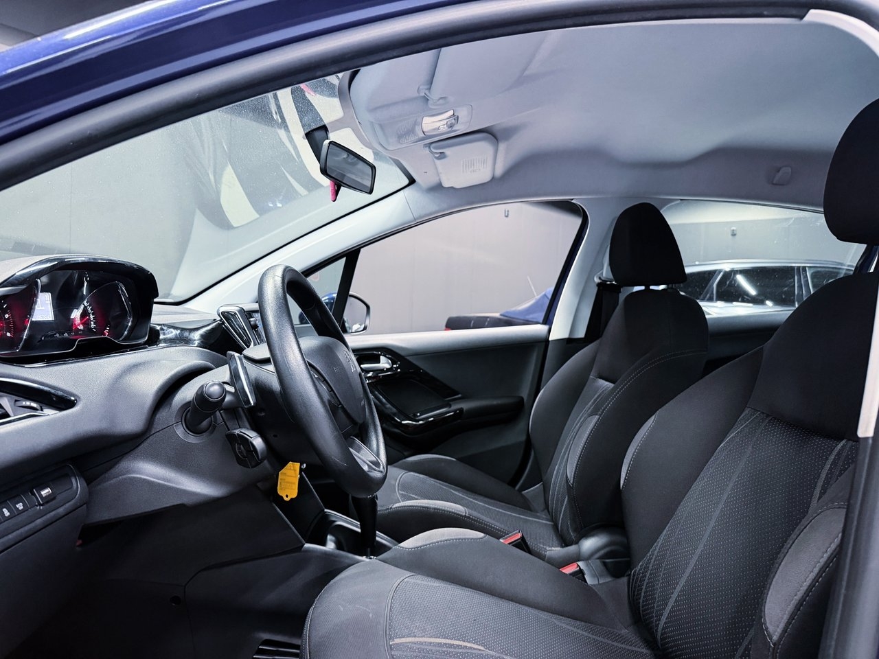 Peugeot 208 2012, bild 5/10