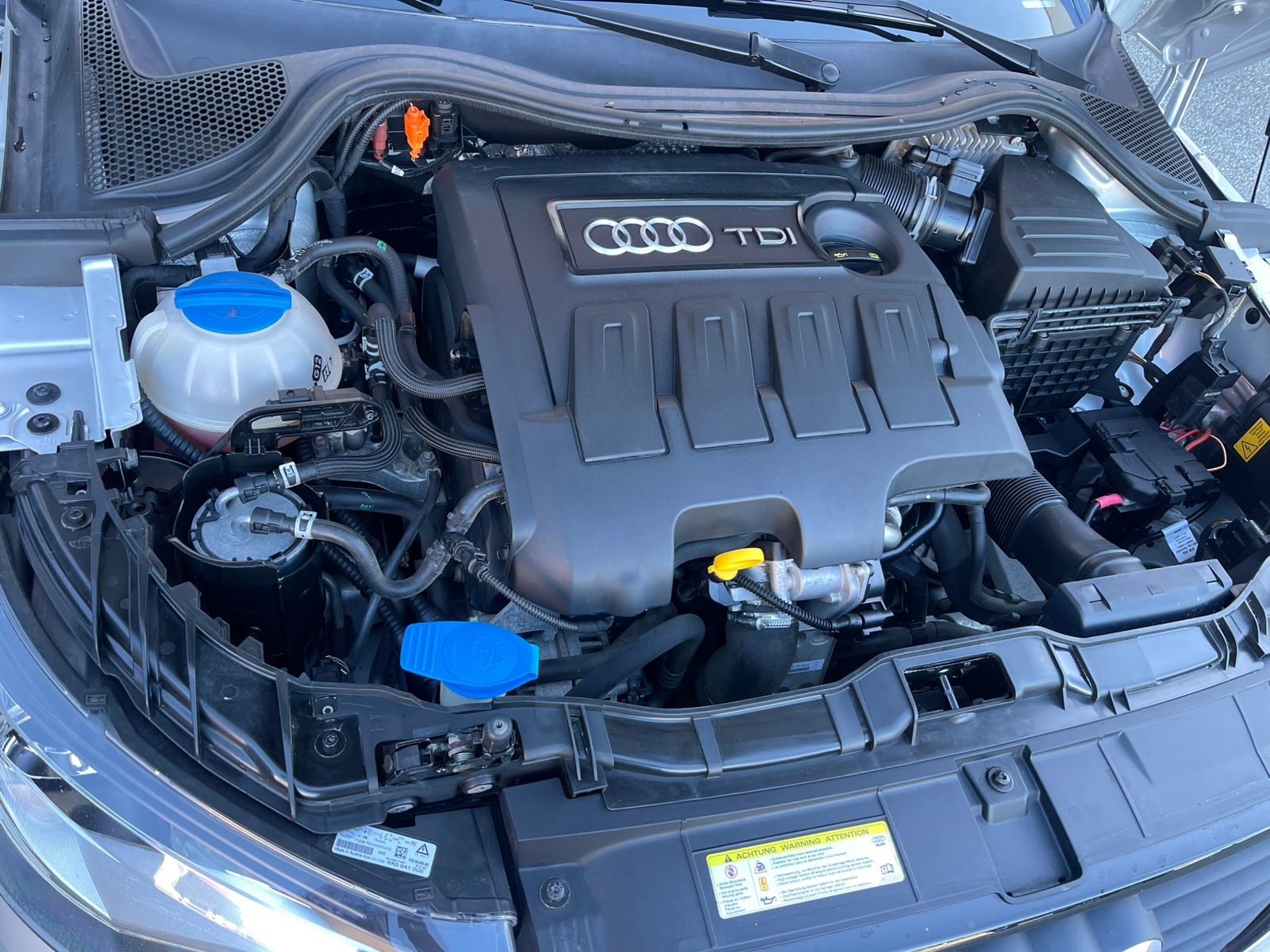 Audi A1 Sportback 1.6 TDI Manuell 2014, bild 5/6