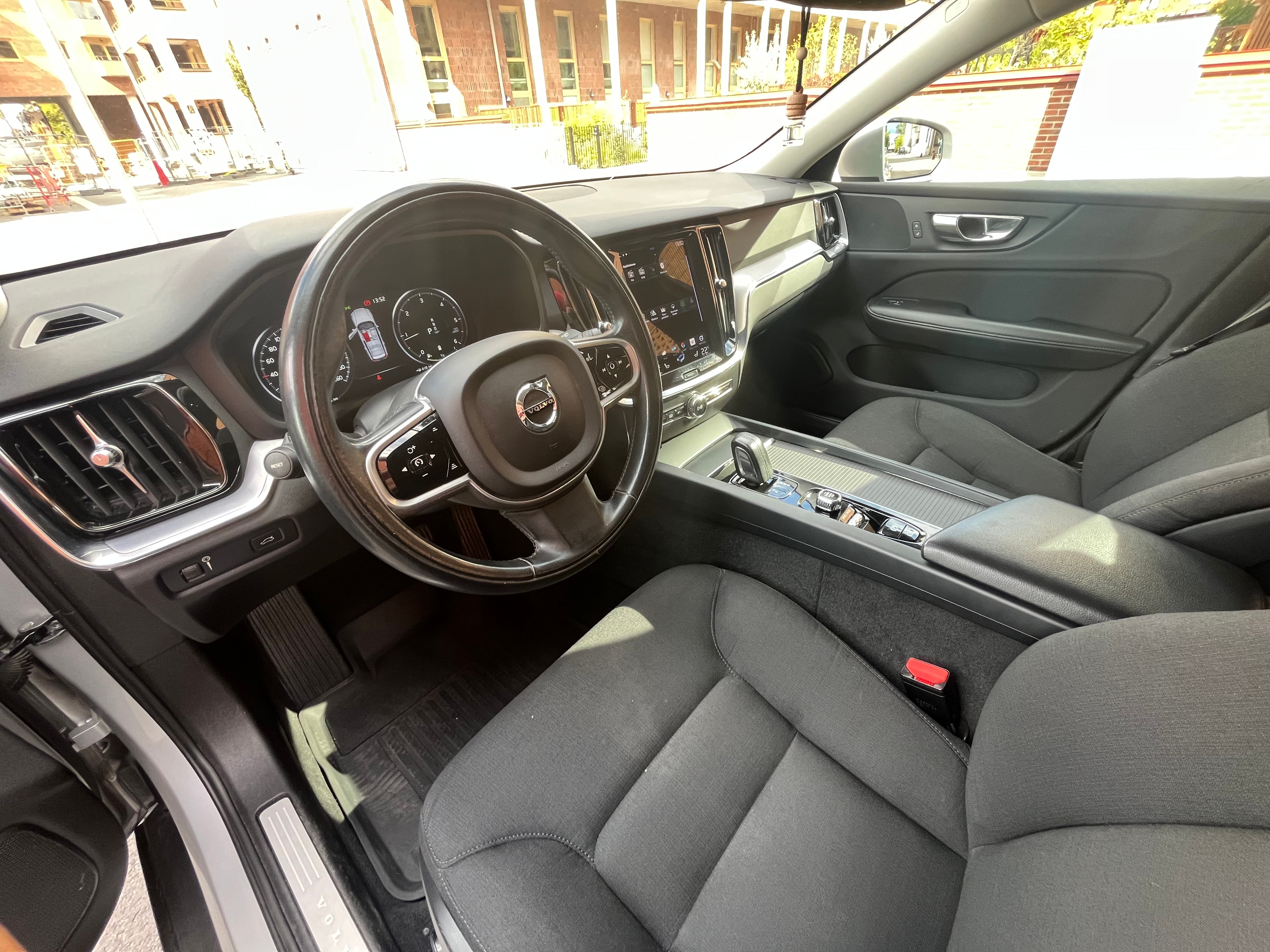 Volvo V60 Cross Country 2021, bild 7/8