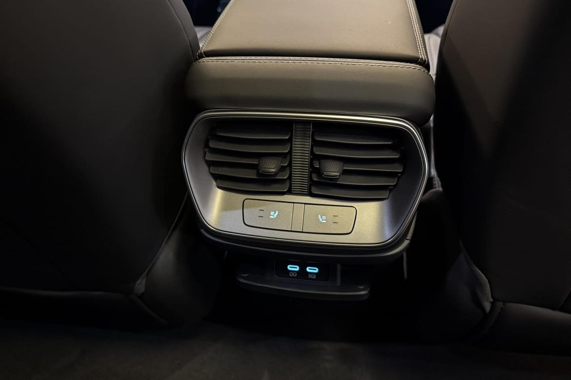 BYD Sealion 7 2025, bild 6/10