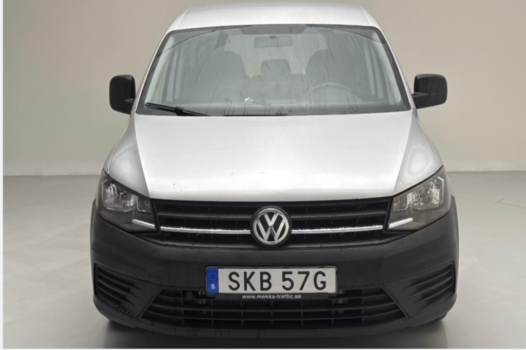 Volkswagen Caddy TDI 2.0 BMT Manuell 2019, bild 2/10