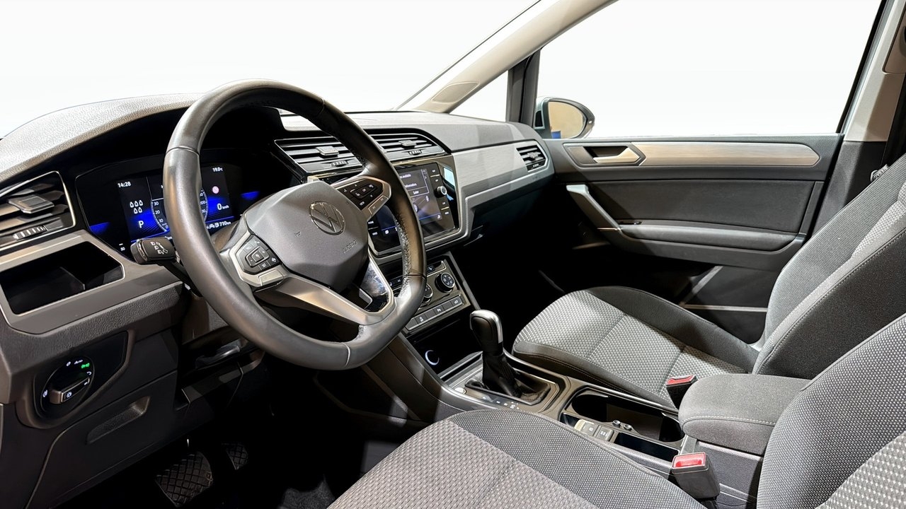 Volkswagen Touran 2025, kuva 7/10